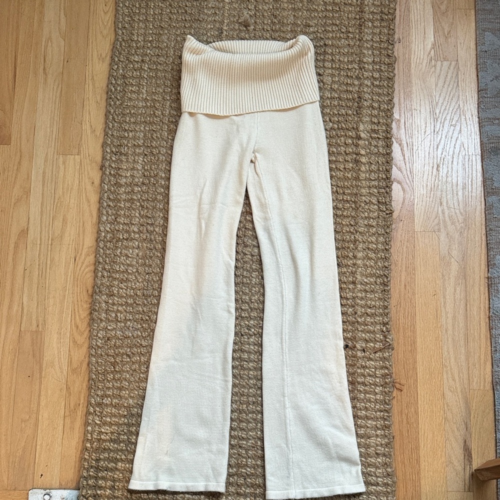 Frankie's Bikinis Cream Knit Pants